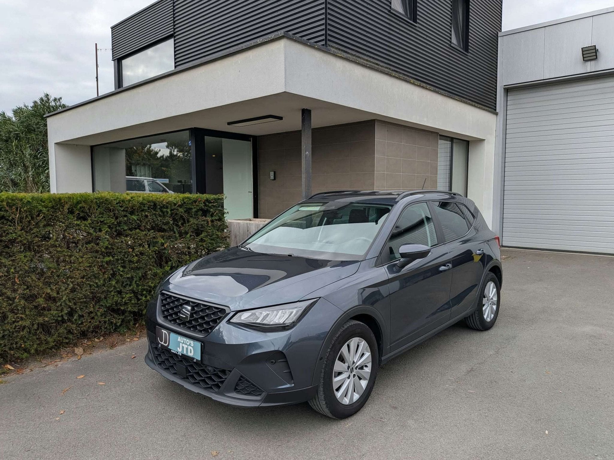 Seat Arona Arona 1.0 TSI Move! Navi - Camera - PDC - Alu, Auto's, Voorwielaandrijving, Stof, Gebruikt, 95 pk
