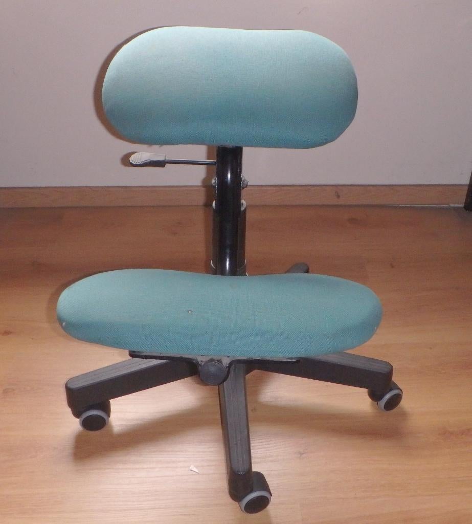 chaise à genoux, Autres couleurs, Comme neuf, Enlèvement, Autres matériaux