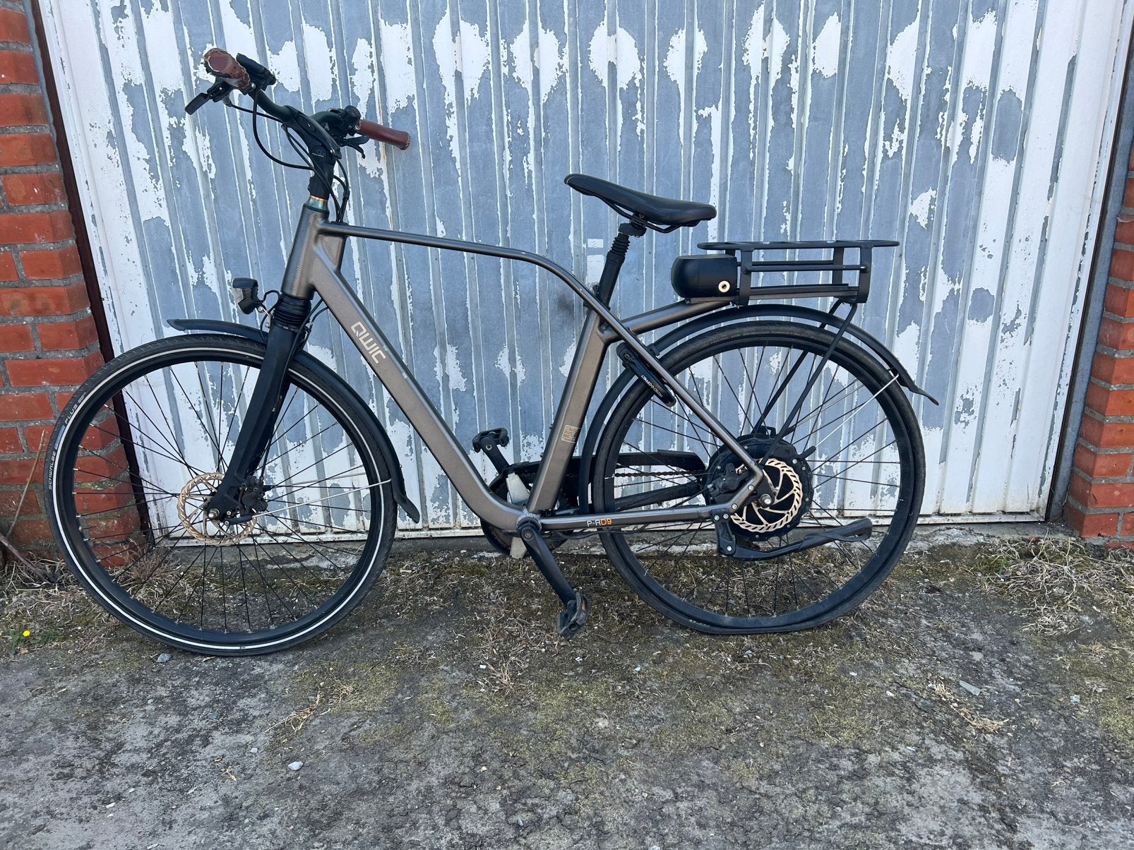 Vélo électrique Qwic pour homme pour pièces, Vélos & Vélomoteurs, Enlèvement, Comme neuf