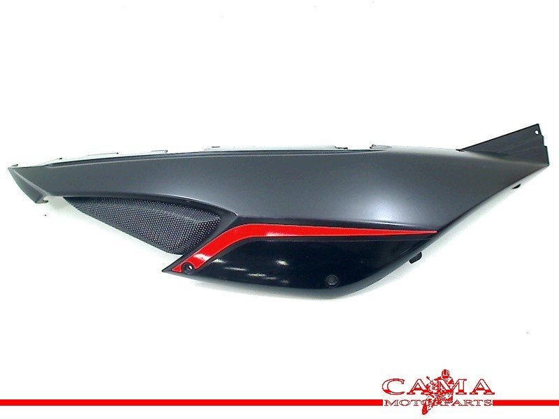 QUEUE DE CARENAGE DROIT Gilera Fuoco 500 2013-2015 (653432), Motos, Dhr. S. di Majo, Utilisé, Info@cama-motorparts.nl, P.J. Troelstraweg 8 8
3144 CX  MAASSLUIS, NL