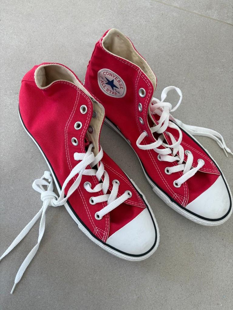 Converse All-Stars Rood - Maat 44 (UK 10), nieuwstaat, Kleding | Heren, Schoenen, Overige kleuren, Nieuw, Ophalen of Verzenden