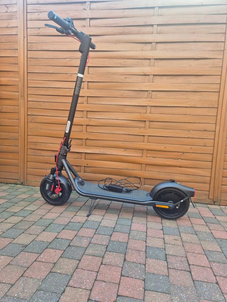 Elektrische step Ninebot f2 pro II, Fietsen en Brommers, Steps, Ophalen