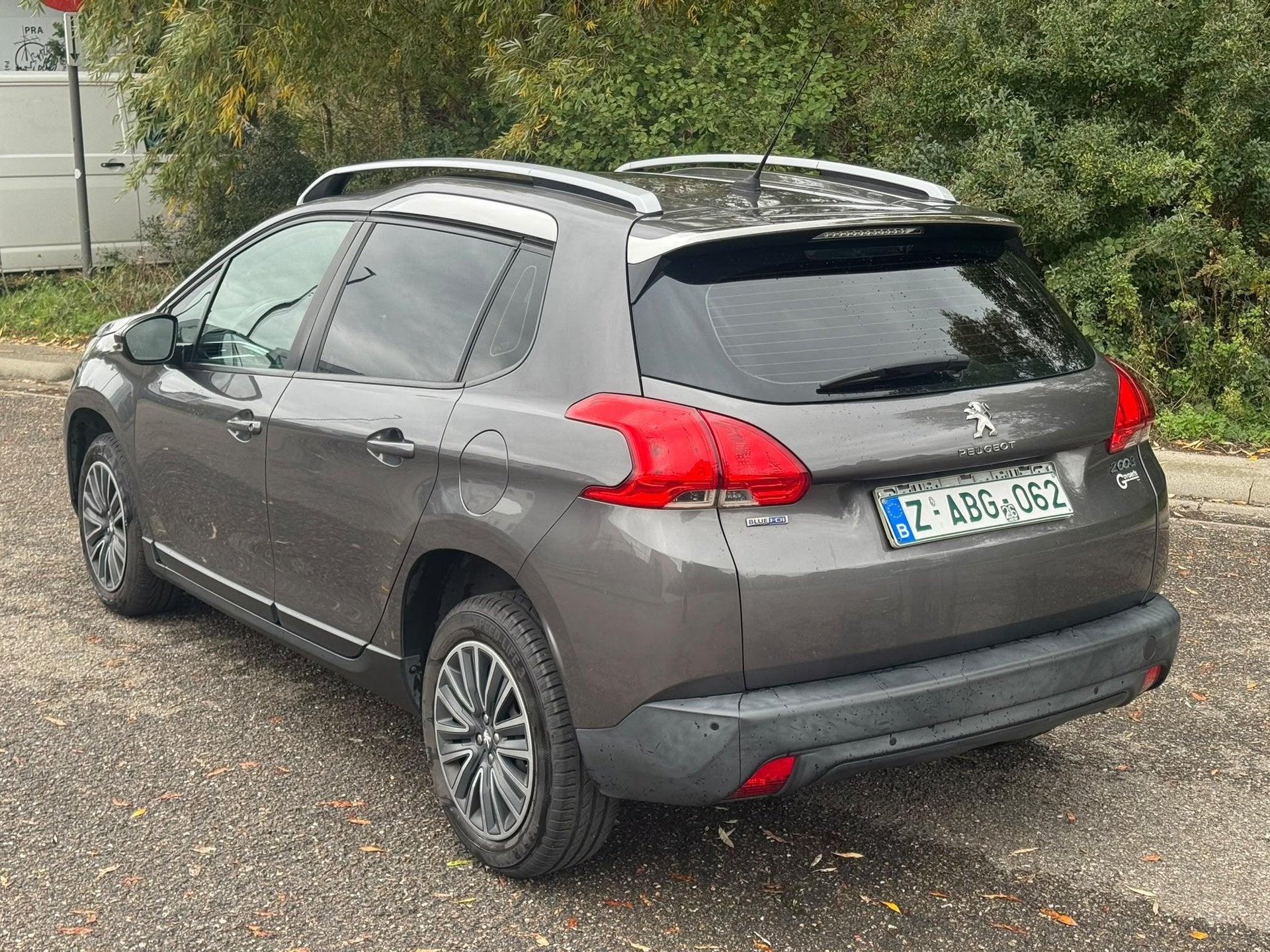 Peugeot 2008, Auto's, Voorwielaandrijving, https://public.car-pass.be/vhr/cd5a52f8-3a1d-4439-b4b8-e4f003b2165b, Start-stop-systeem
