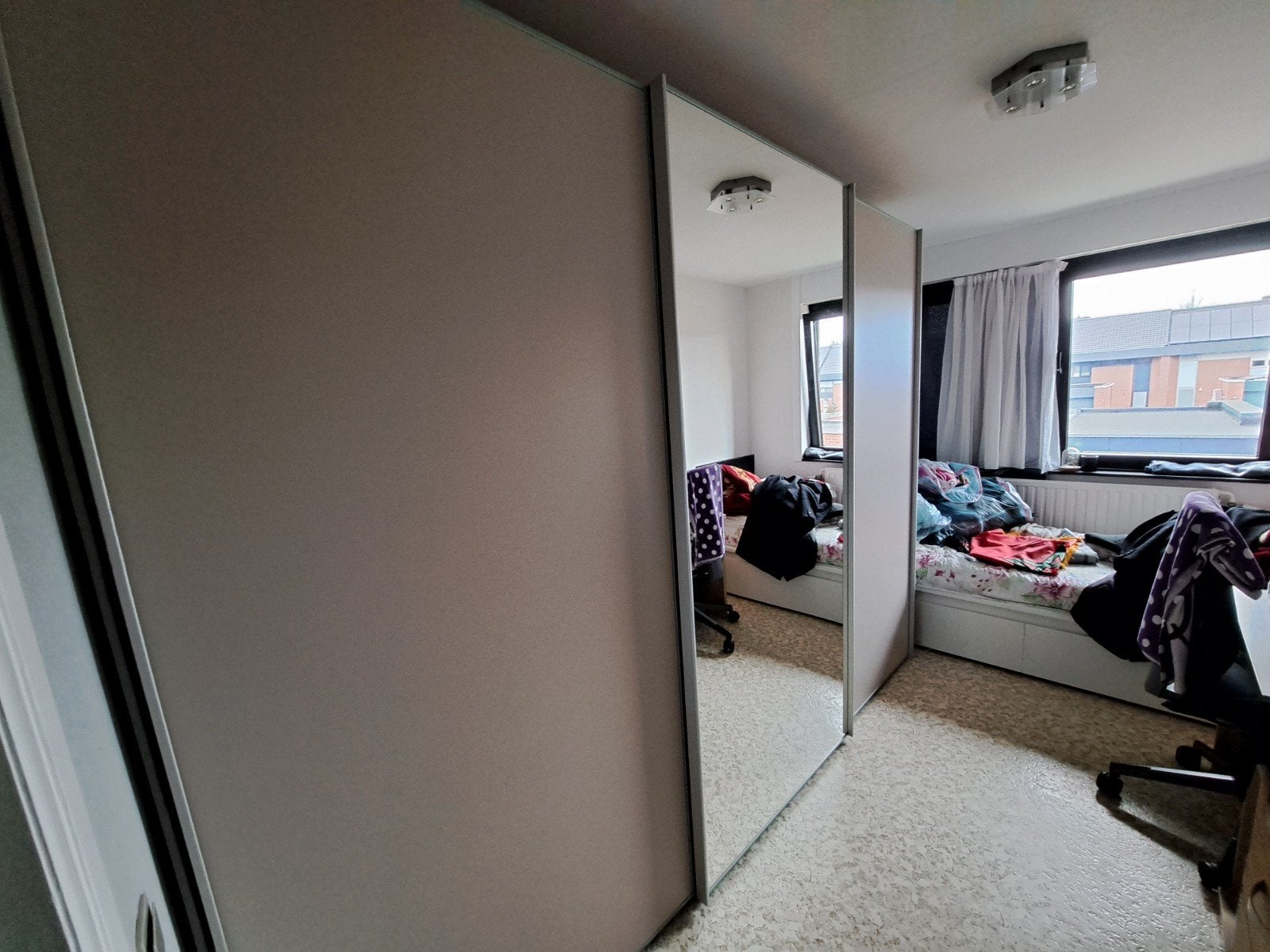 Moderne kleerkast, Huis en Inrichting, Ophalen
