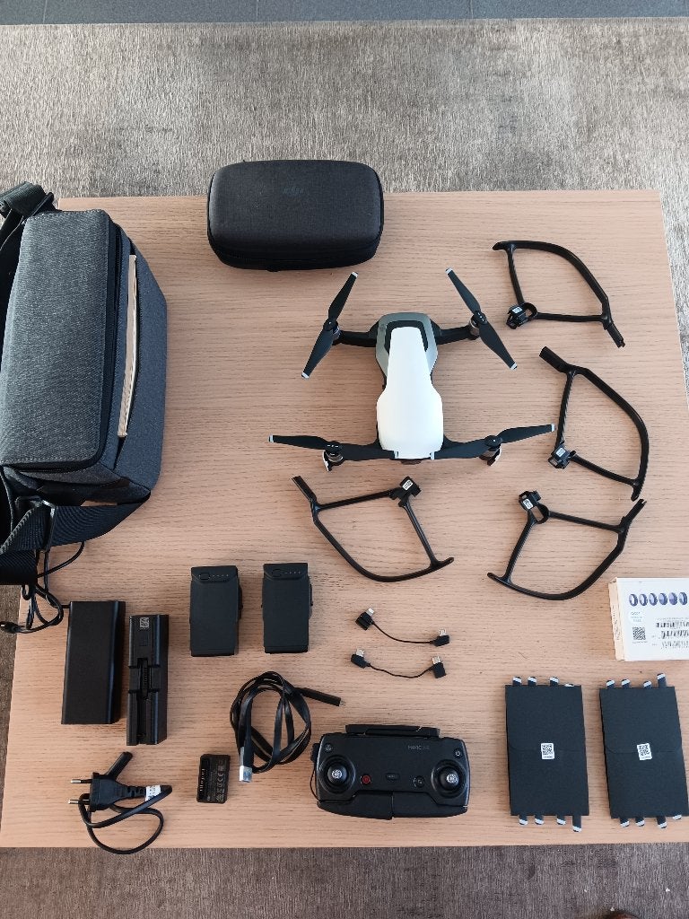 DJI Mavic Air Pro, TV, Hi-fi & Vidéo, Drones, Drone avec caméra, 250 à 900 g, Qualité supérieure, 1 à 5 km