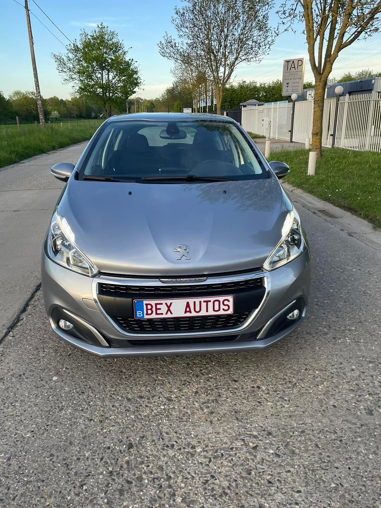 PEUGEOT 208 1.2 BENZINE 2018 IN TOP STAAT DIRECT BESCHIKBAAR, Argent ou Gris, Achat, Entreprise, Boîte manuelle