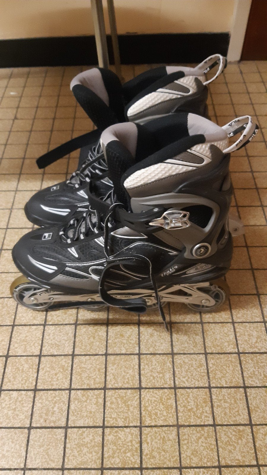 skeelers FILA  MAAT 44, Sport en Fitness, Ophalen
