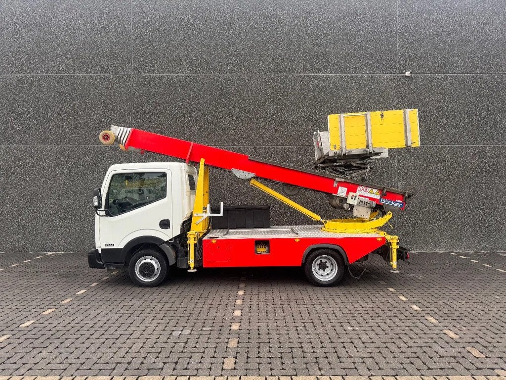 Nissan Cabstar NT400 BOCKER HL26/1-6LH GOOD CONDITION, Autos, Euro 5, Achat, Entreprise, Diesel