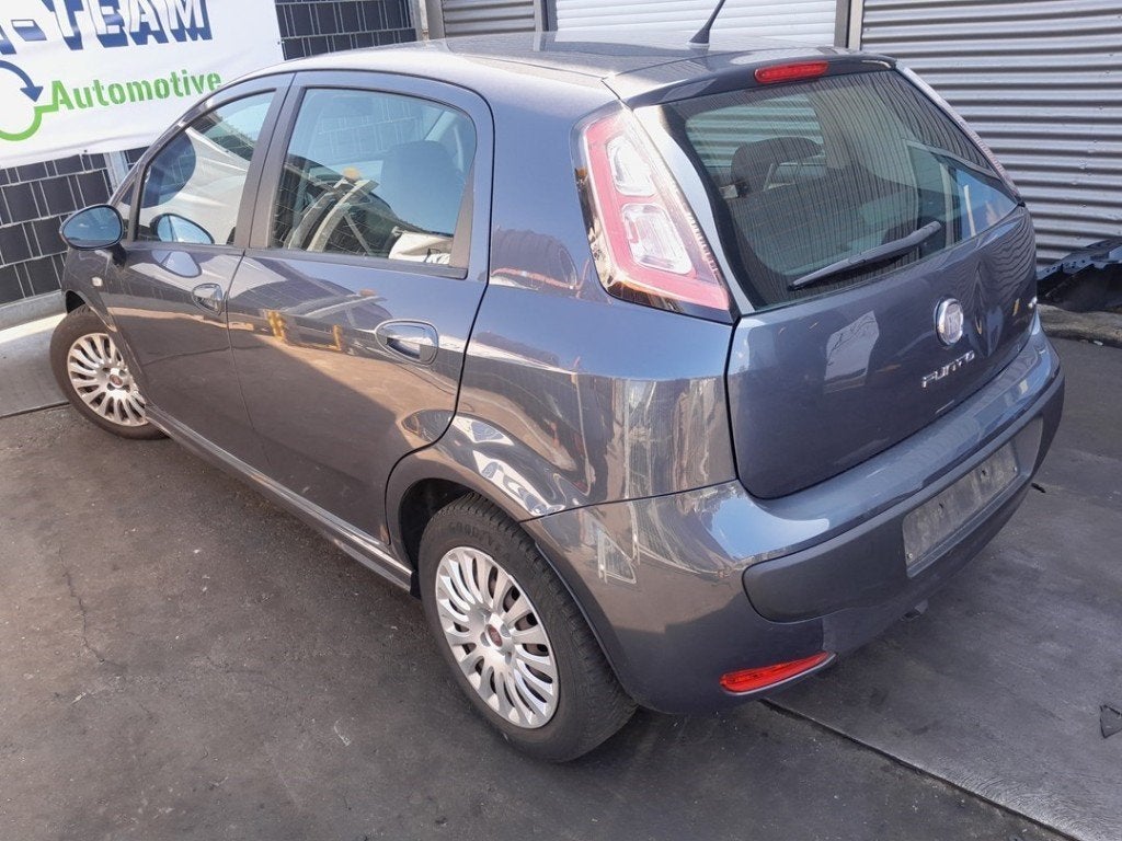 BOITE DE VITESSES MANUELLE Punto Evo (199) (|0071773200|), FCA Germany GmbH, IPC D1-09 Bahnhofsplatz
65423  Rüsselsheim am Main, DE