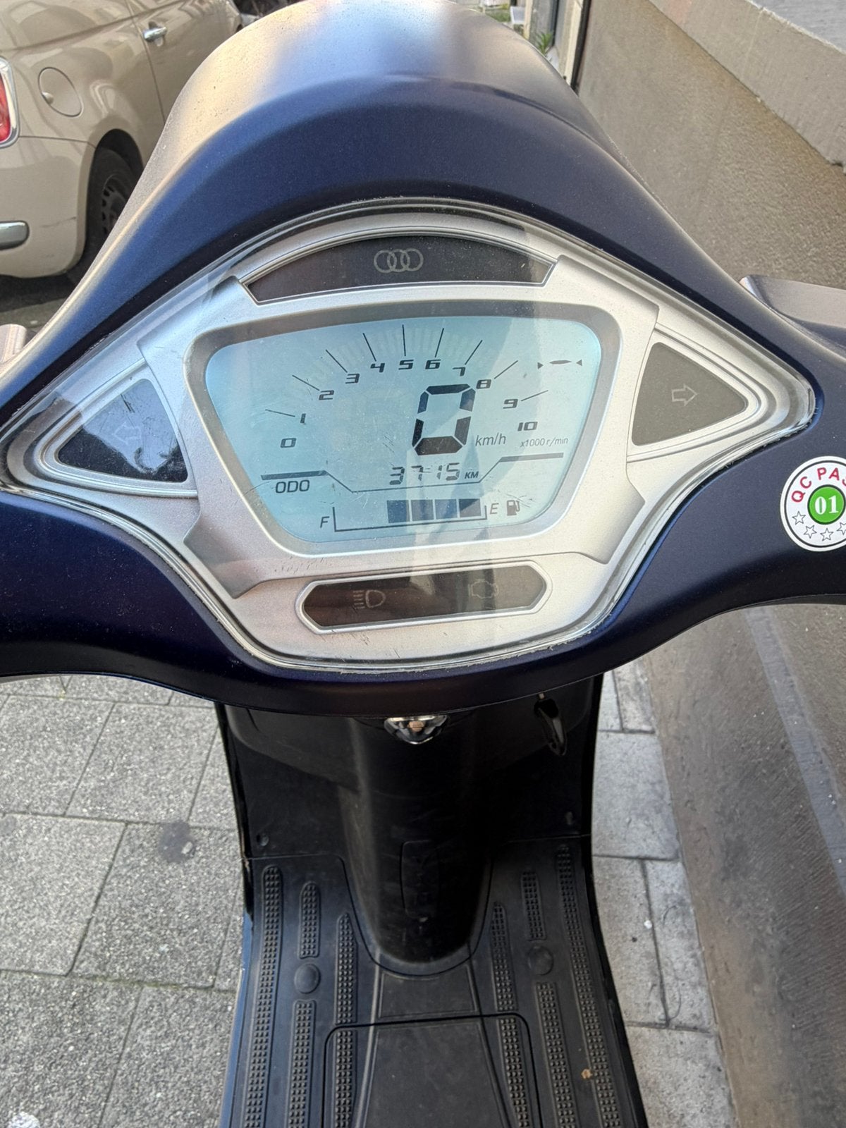 NECO RIALTO scooter 50 cc, Fietsen en Brommers, Scooters | Vespa, Ophalen, Zo goed als nieuw