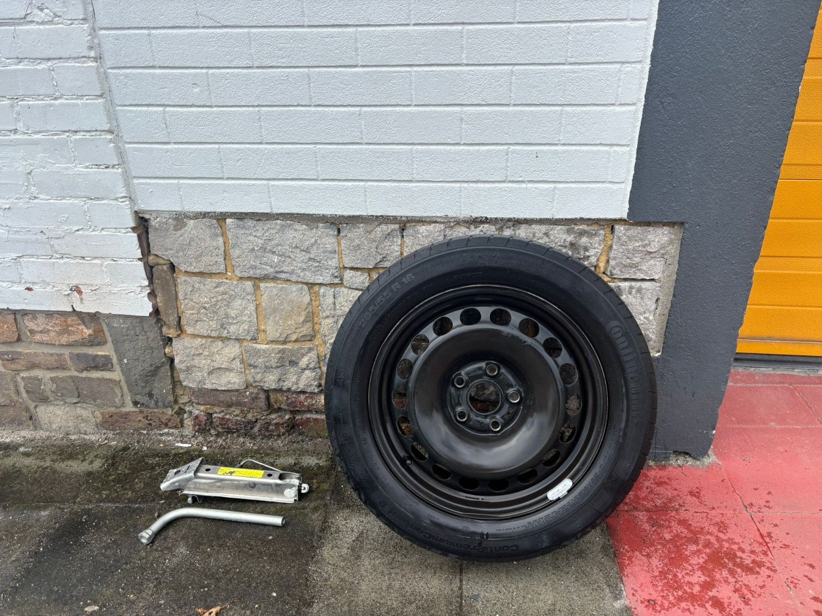 Roue de secours Vw,Audi,Skoda,Seat (205/55R16) neuf galette, Autos : Pièces & Accessoires, Enlèvement, Neuf, Seat