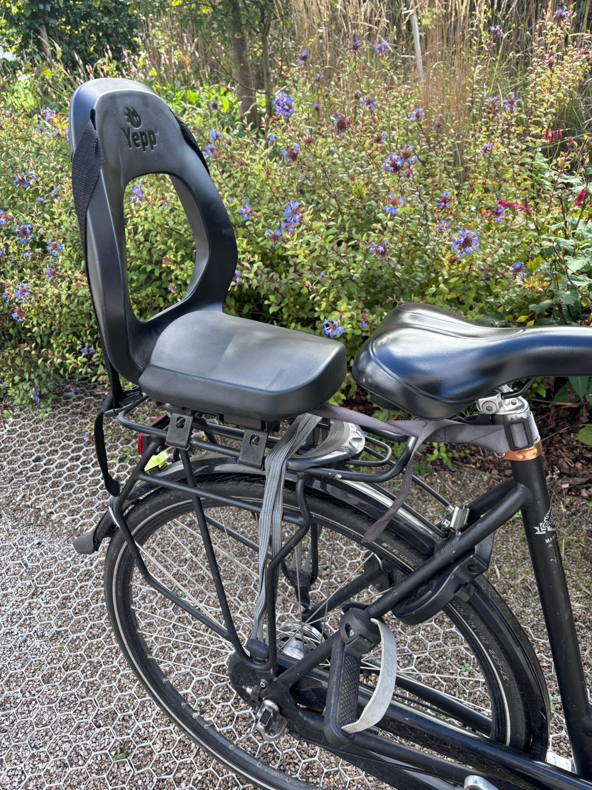Yepp fietsstoeltje achteraan, Fietsen en Brommers, Ophalen, Achterzitje, Voetsteuntjes, 15 t/m 36 kg