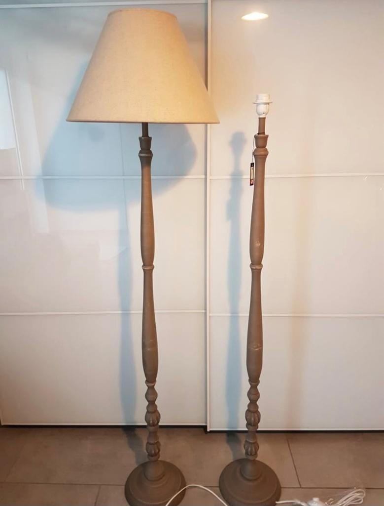 Lampadaires J-line, Ancien, Comme neuf, Enlèvement, 100 à 150 cm