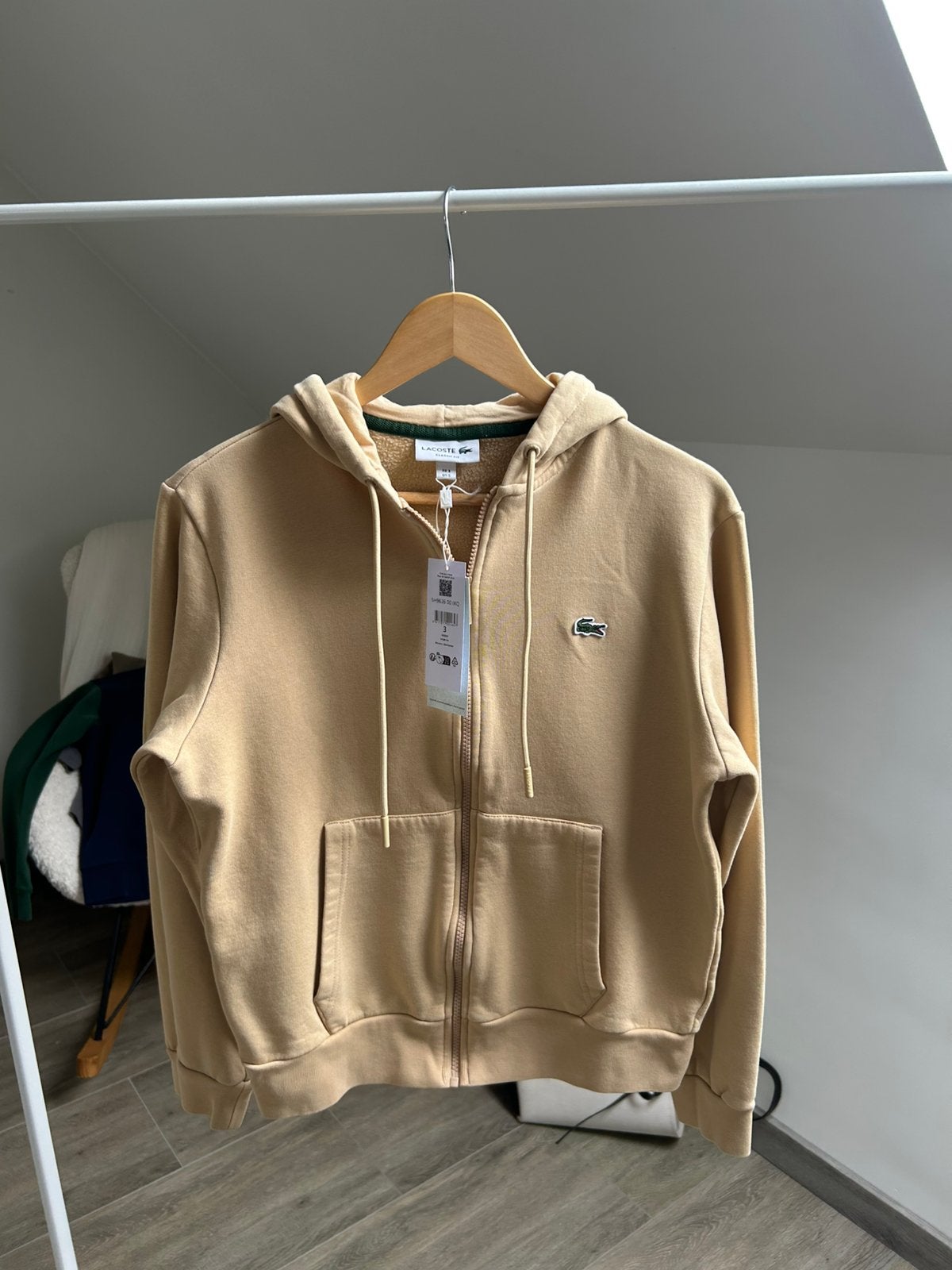Trui van Lacoste, Kleding | Heren, Truien en Vesten, Ophalen, Zo goed als nieuw, Maat 46 (S) of kleiner, Beige