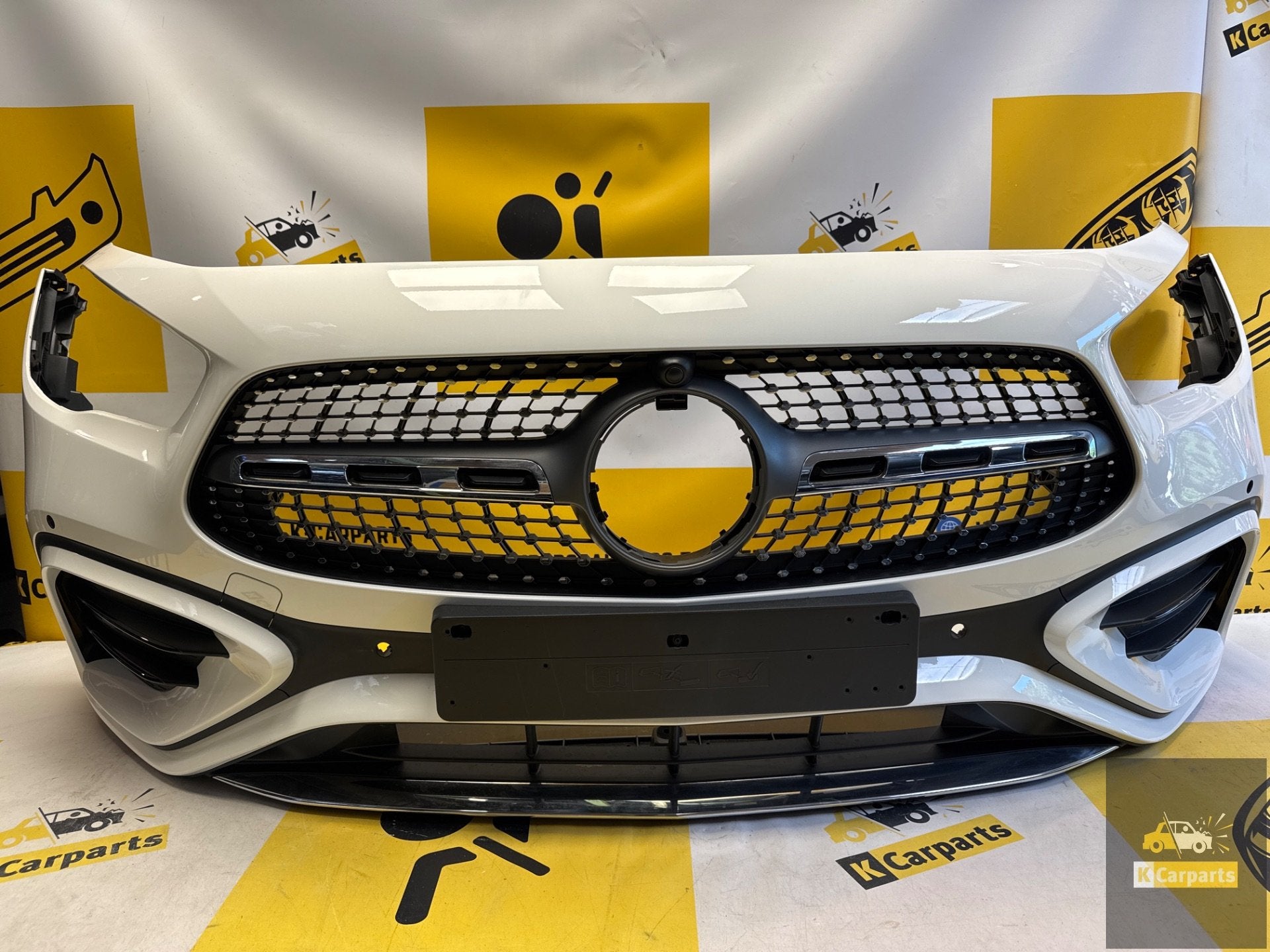 Pare-chocs avant Mercedes Gla H247 Facelift AMG GT A24788580, Info@fabrikant.eu, Fabrikant BV, Pare-chocs, Fabrikantstraat 1
1000 AA  Amsterdam, NL