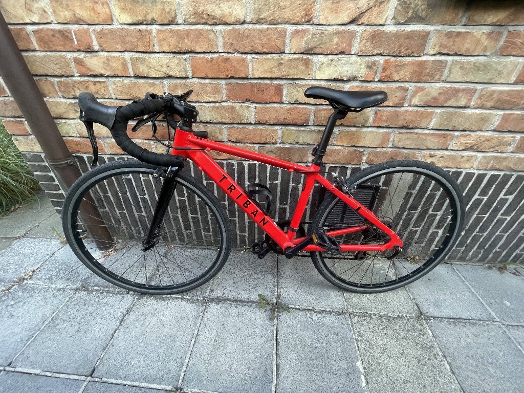 Triban RC 100 racefiets voor kinderen, Vélos & Vélomoteurs, Vélos | Garçons, Triban, Frein sur jante, 26 pouces ou plus, Frein à main