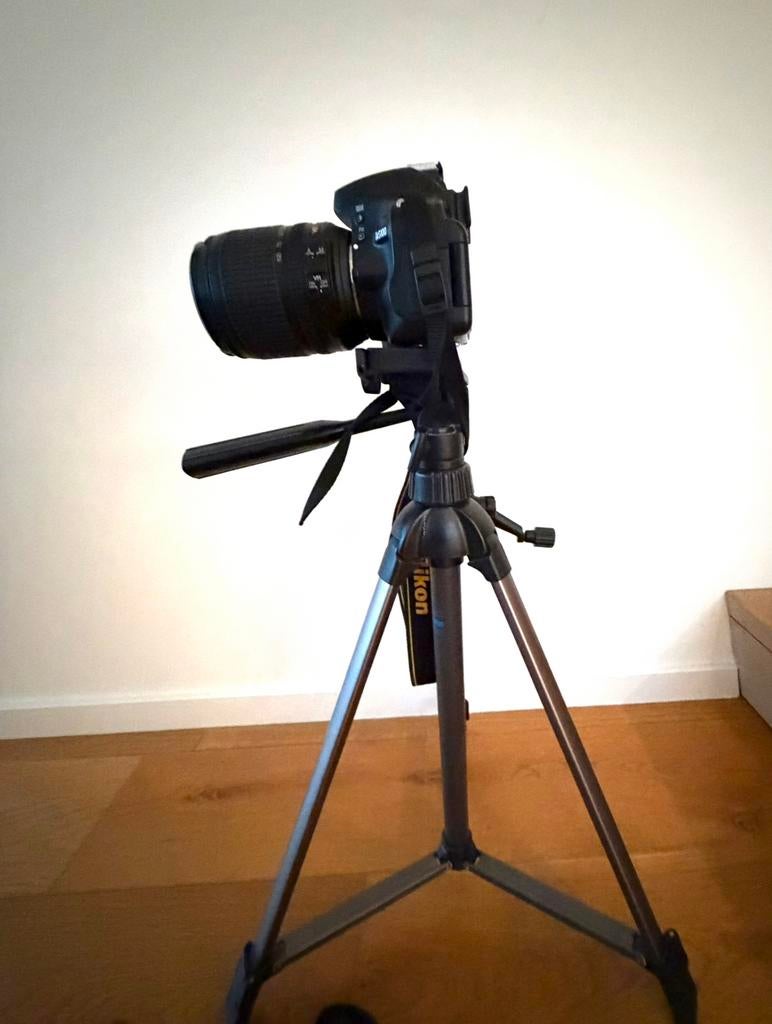 Nikon d5100 te koop, Ophalen, Zo goed als nieuw