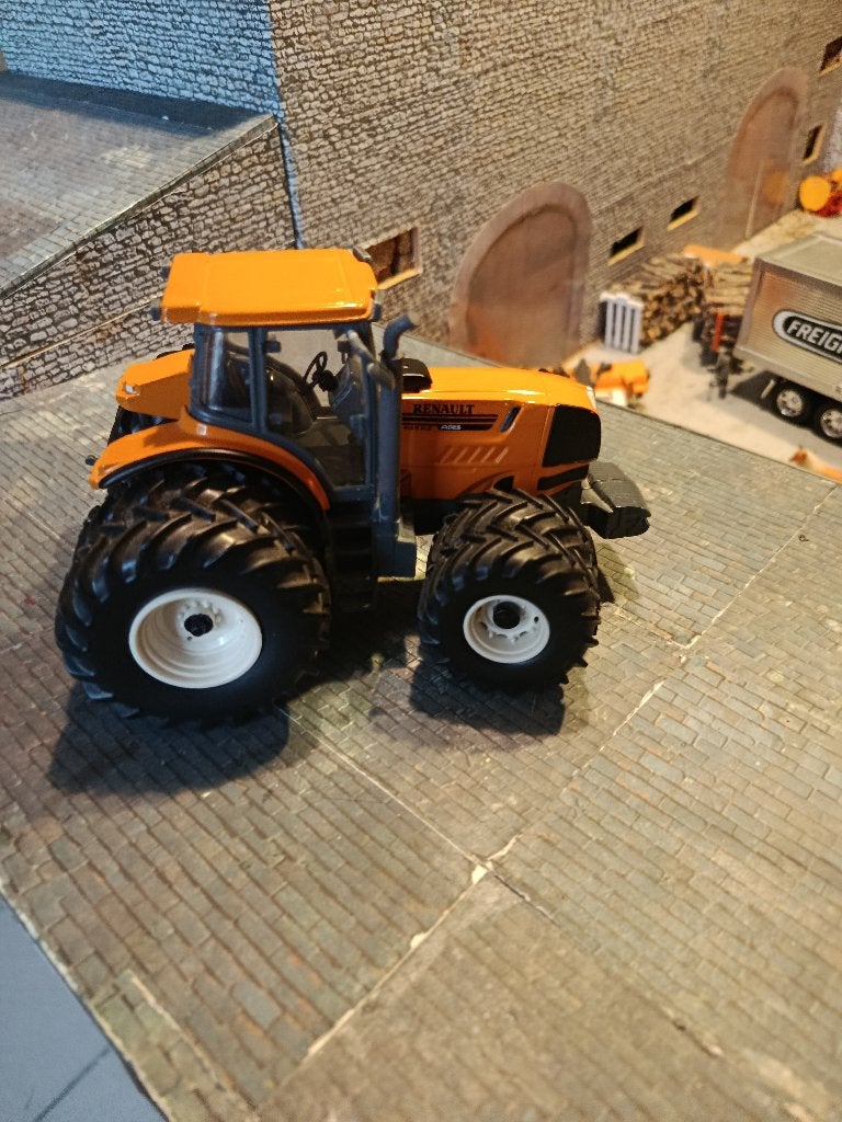 Renault Atles 935RZ UH Roues jumelées, Enlèvement ou Envoi, Comme neuf, Tracteur et Agriculture, Universal Hobbies
