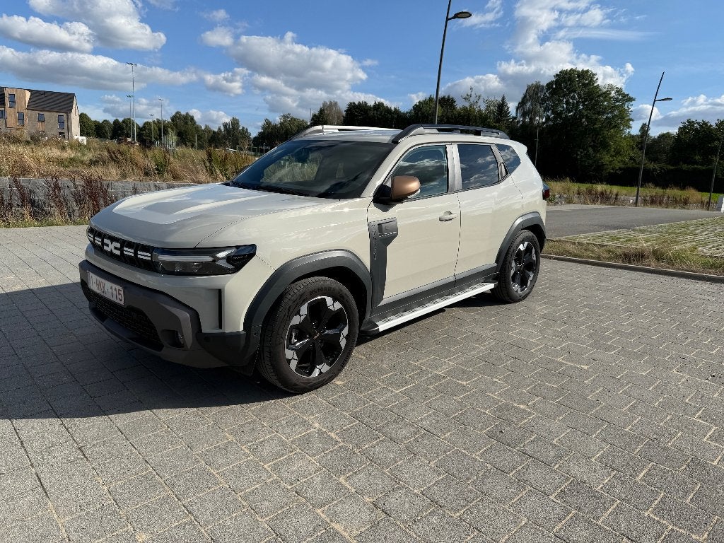 Dacia Duster 1.6 Hybrid Extreme, Achat, Duster, Entretenue par le concessionnaire, 5 portes