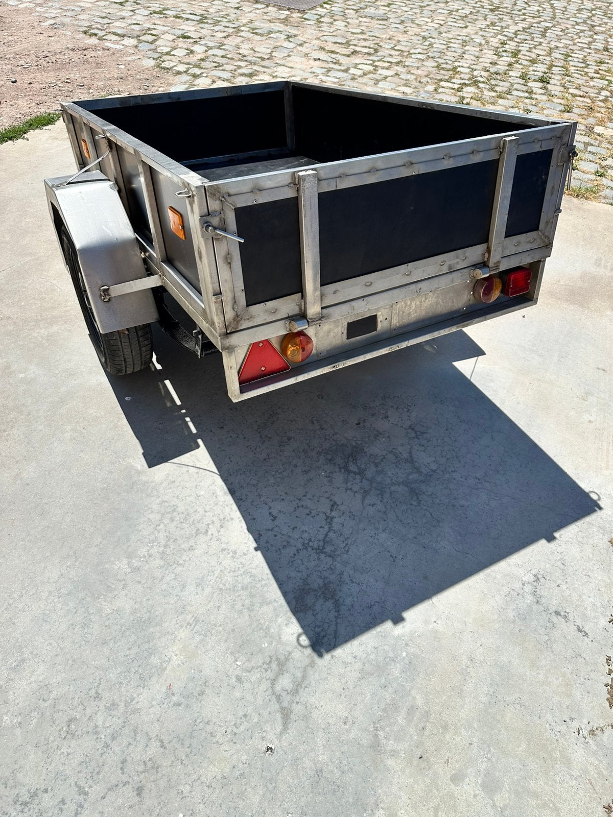 Alu décomplexé de 750 kg, léger, entièrement réaménagé !, Autos : Divers, Remorques, Enlèvement, Neuf
