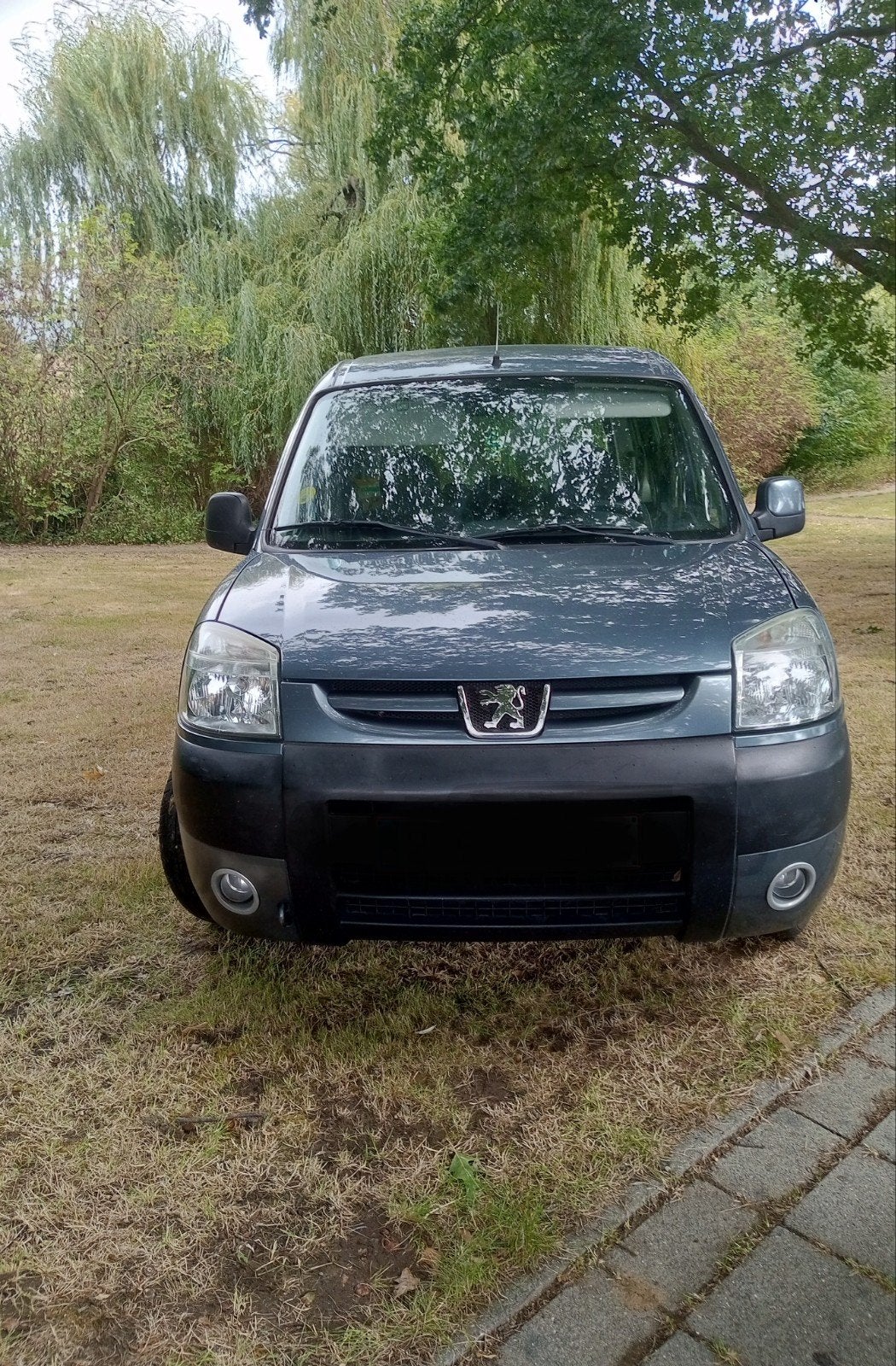 Peugeot Partner benzine 1.4, Stof, Elektrische ramen, Zwart, 4 cilinders