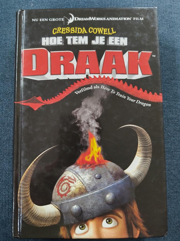 Cressida Cowell - Hoe tem je een draak, Fictie, Cressida Cowell, Ophalen, Gelezen