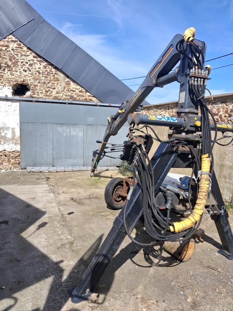 Grue forestière bois tracteur 6.30m Farma, Zakelijke goederen, Machines en Bouw | Tuin, Park en Bosbouw, Ophalen of Verzenden