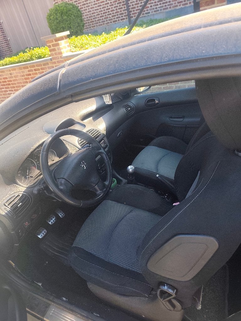 600, Autos, Cabriolet, Boîte manuelle, Particulier, 16 cylindres