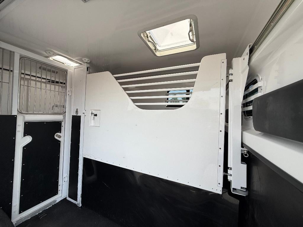 Renault Master PAARDENWAGEN | HORSETRUCK | BARBOT | STALLION, Dieren en Toebehoren, Paarden en Pony's | Trailers en Aanhangwagens