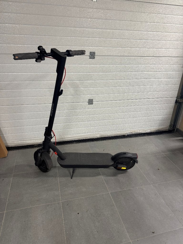 Étape de Xiamo, Enlèvement, Utilisé, Step électrique (E-scooter), Xiaomi