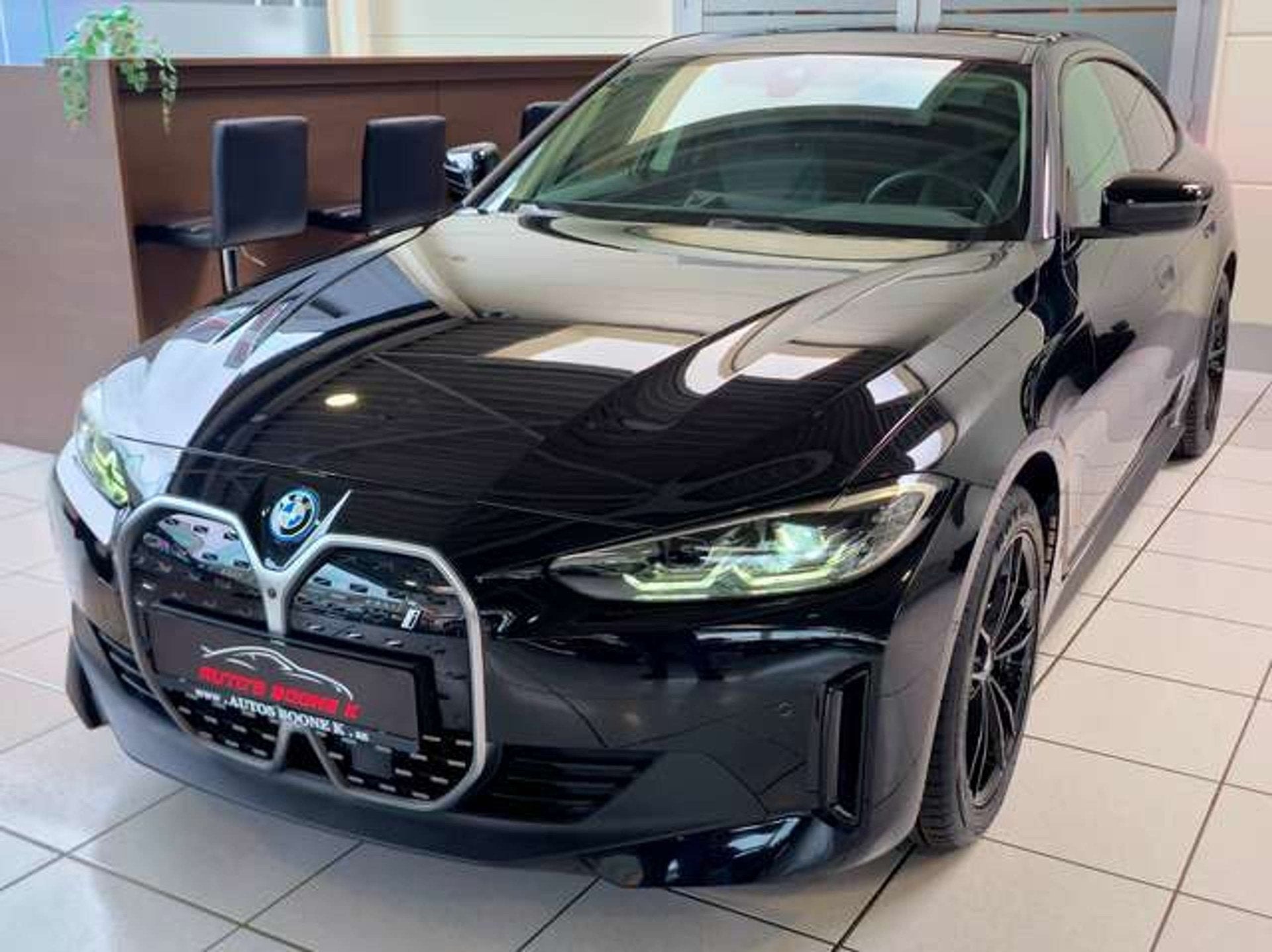 BMW i4 i4 eDrive/360Camera / 8j️ garantie / Eerste Ei, Autos, Achat, Euro 6, Entreprise, Entretenue par le concessionnaire