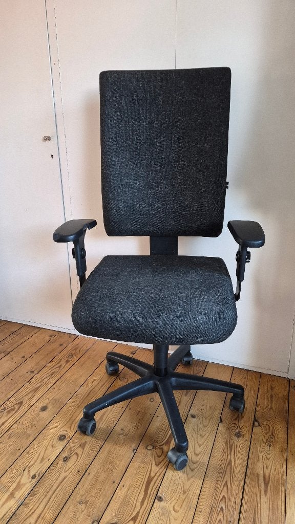 Chaise de bureau grise - signes d'utilisation, Gris, Enlèvement, Utilisé, Chaise de bureau