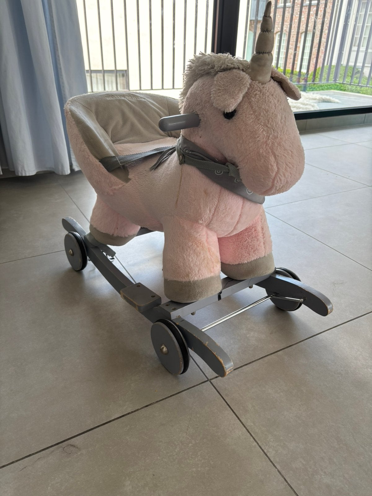 Hobbelpard!, Enfants & Bébés, Jouets | Jouets a bascule, Enlèvement, Utilisé