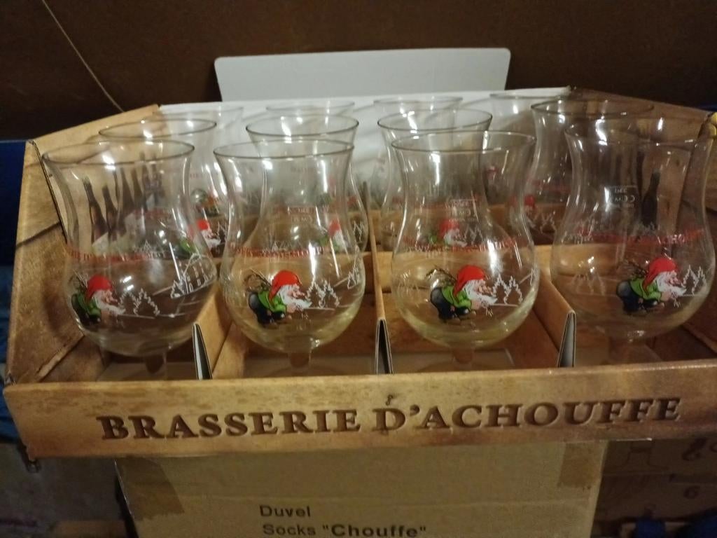 6 chouffe-glazen, Verzamelen, Glas en Drinkglazen, Ophalen