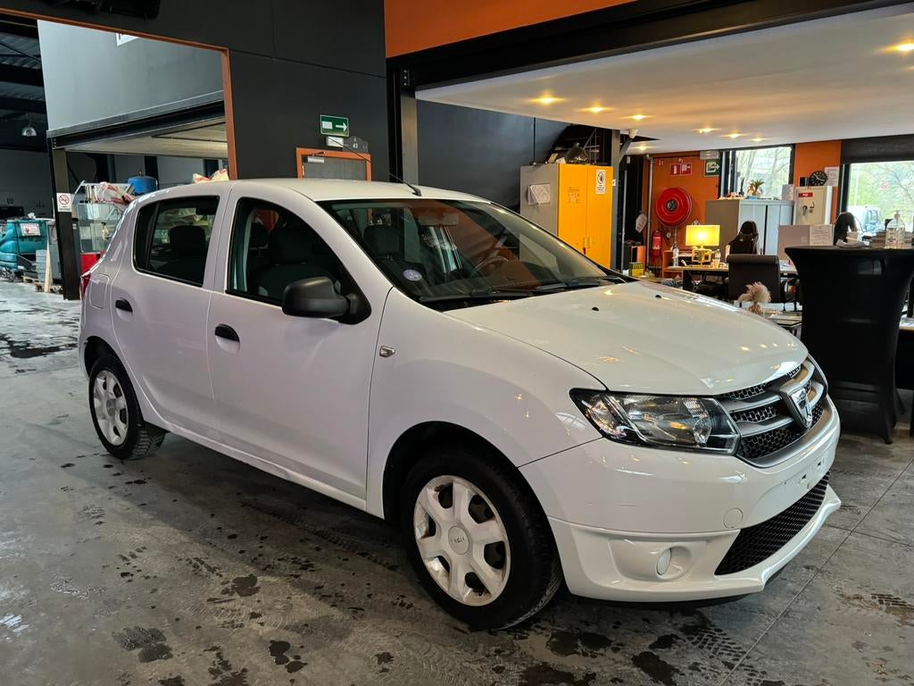 DACIA SANDERO, Auto's, Voorwielaandrijving, Stof, Zwart, Wit