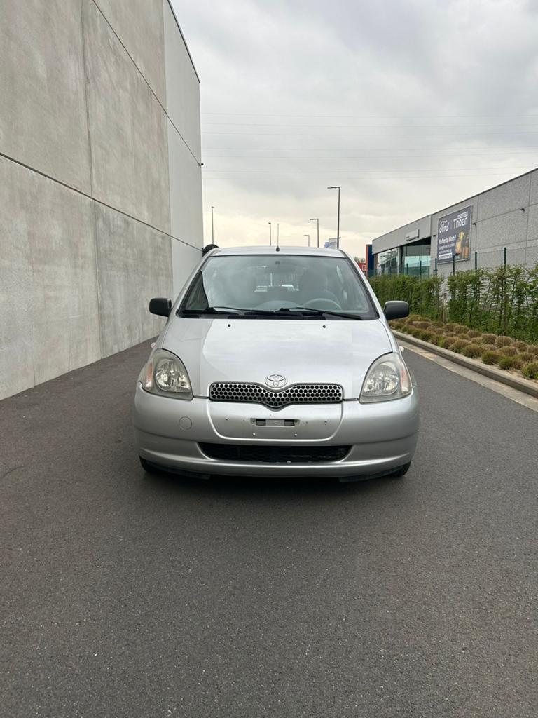 Toyota Yaris 1.3 AUTOMAAT km165260 bj2000 1j garantie, Automaat, Bedrijf, Parkeersensor, Yaris