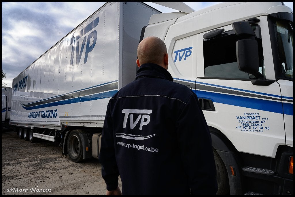 Pilotes CE Brucargo, Offres d'emploi, Emplois | Chauffeurs
