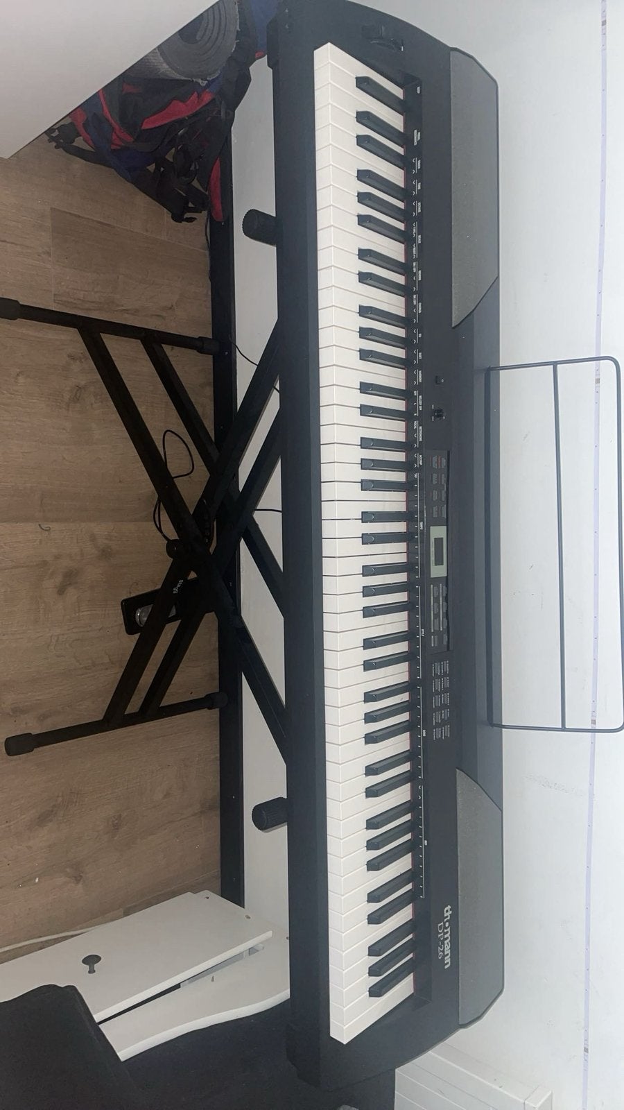Piano Thomann DP-26, Musique & Instruments, Enlèvement ou Envoi, Comme neuf, Piano