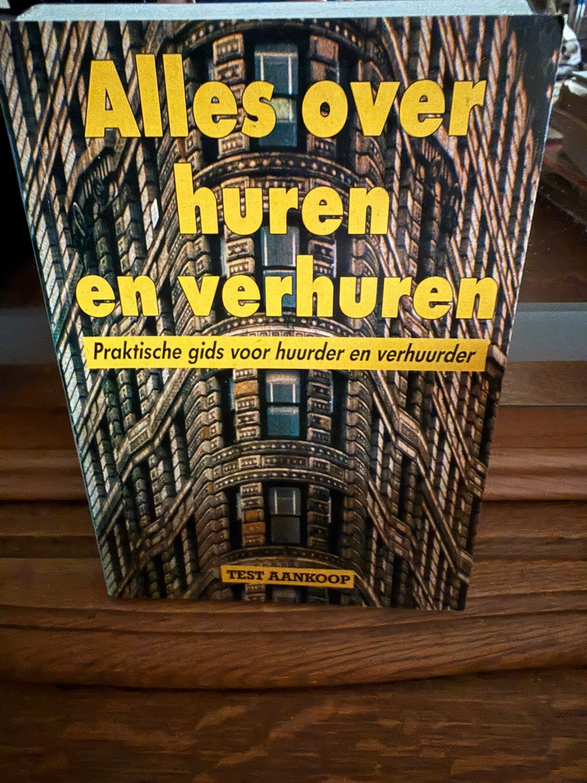 Alles Over Huren En Verhuren, Ophalen of Verzenden, Zo goed als nieuw