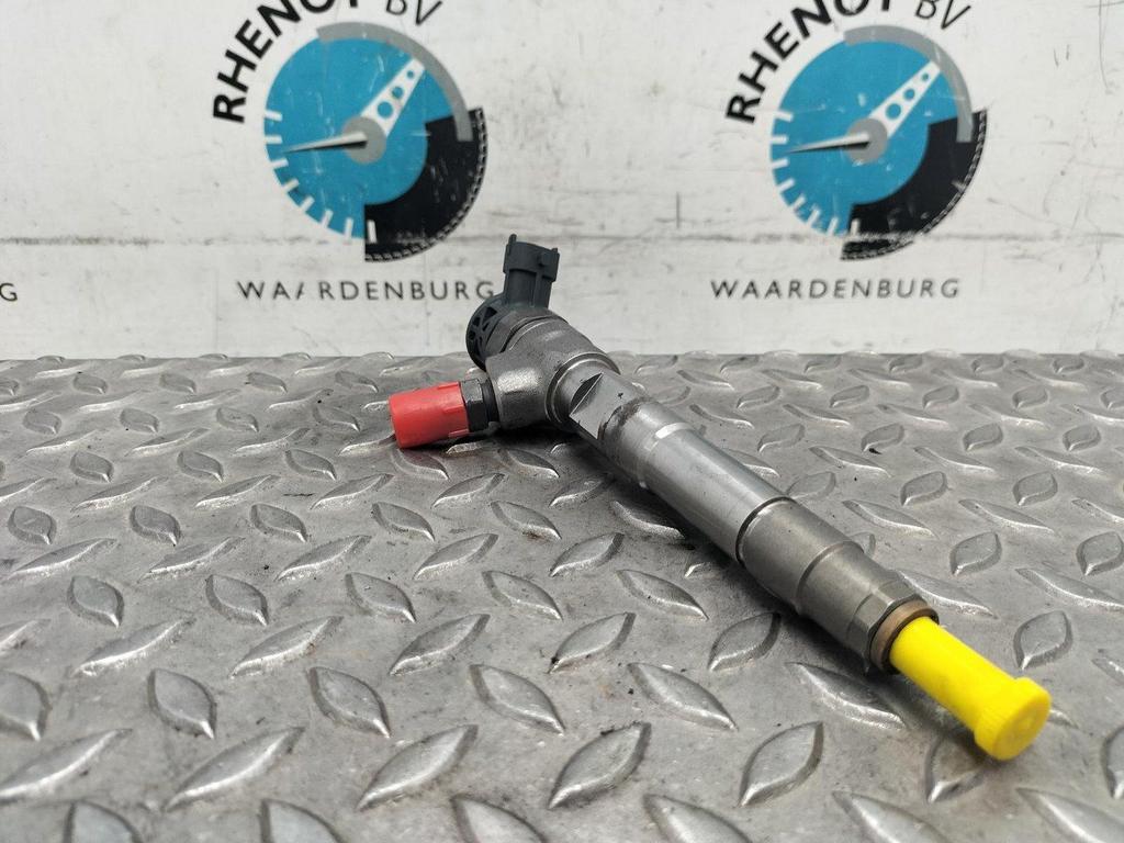 RENAULT KANGOO BRANDSTOF INJECTOR / VERSTUIVER 2022, Ophalen of Verzenden, Gebruikt, Stiba lid