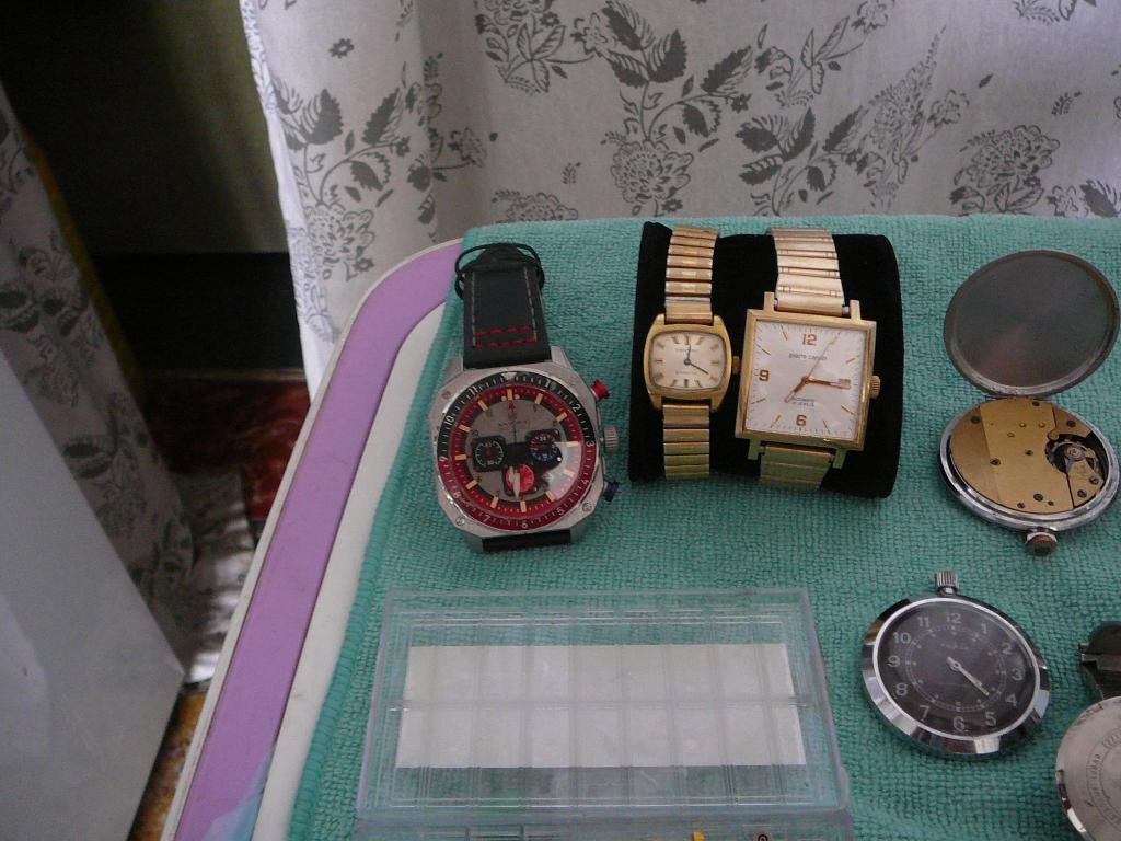montre pierre gardin automatic état nickel+boîte, Handtassen en Accessoires, Horloges | Antiek, Polshorloge, Overige merken, Overige materialen