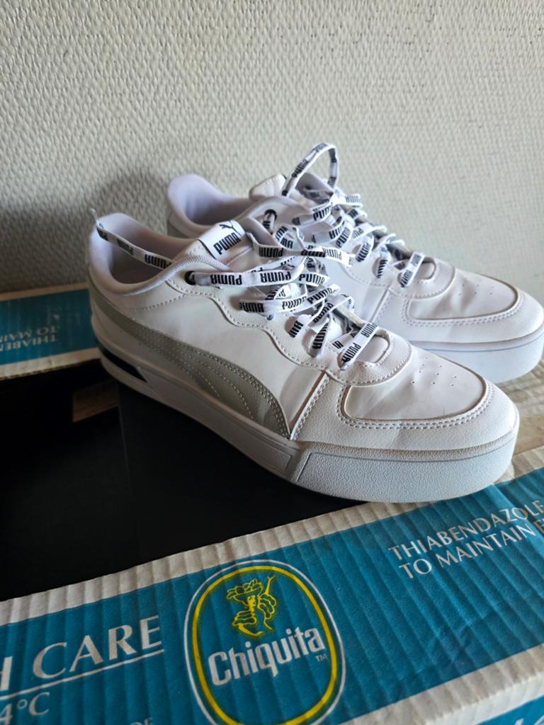 Sneakers puma maat 42 unisex, Enlèvement