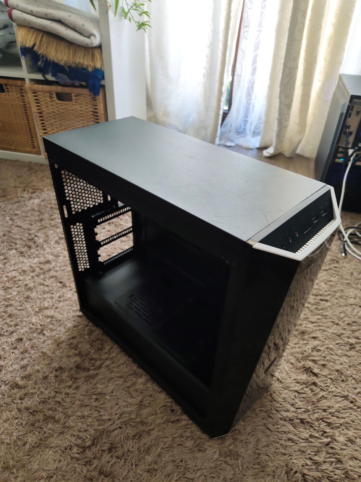hedendagse computer behuizing/case, Computers en Software, Computerbehuizingen, Ophalen of Verzenden