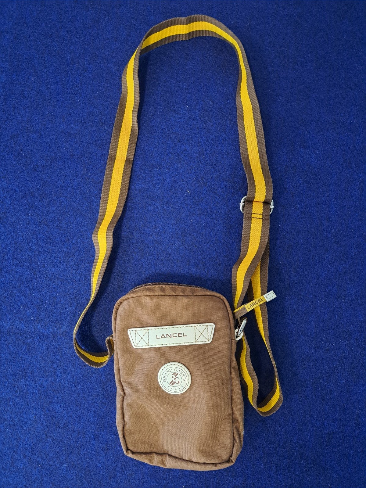 Lancel x Roland Garros crossbody
Heel goede staat
De tas is, Ophalen