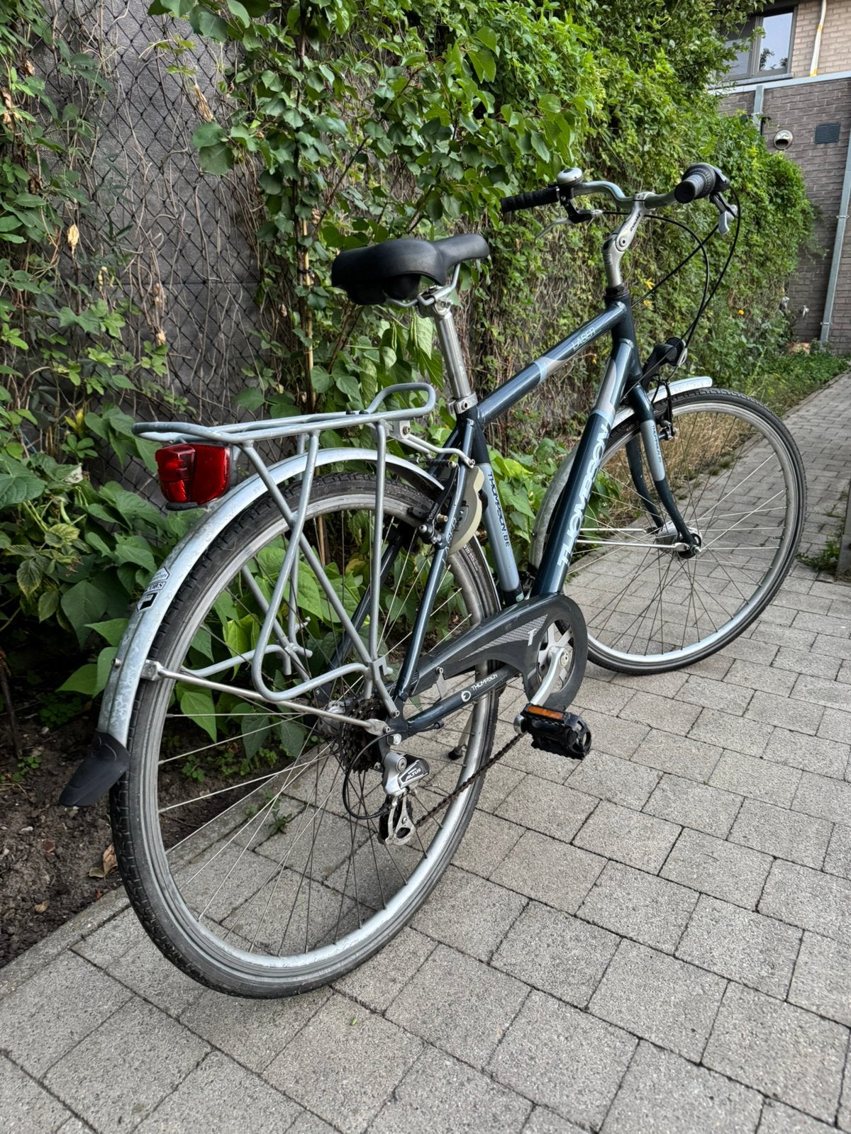 Herenfiets 28 inch THOMPSON, Fietsen en Brommers, Fietsen | Dames | Sportfietsen en Toerfietsen, Ophalen, Zo goed als nieuw, 28 inch