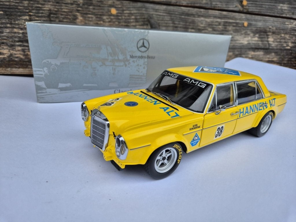 Mercedes Benz 300 SEL 6.8 AMG Minichamps 1/18, Ophalen of Verzenden, Zo goed als nieuw, Auto, MiniChamps