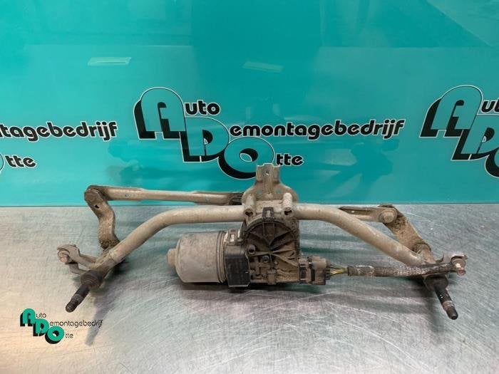 Moteur + mécanique essuie-glace d'un Peugeot 208 (208 12-), -, 3 mois de garantie, Utilisé, -