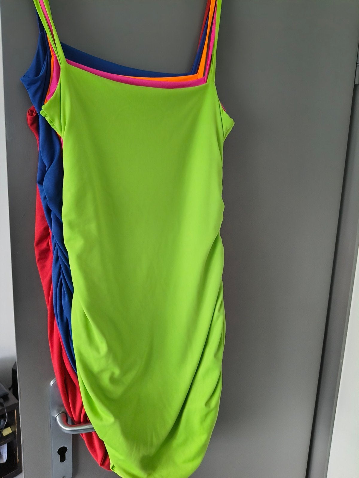 robes colorée taille L, Vêtements | Femmes, Enlèvement, Neuf, Taille 42/44 (L)