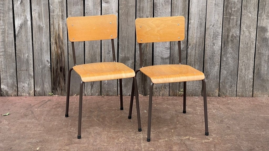 Pastelbruine kantinestoelen (160 op voorraad)