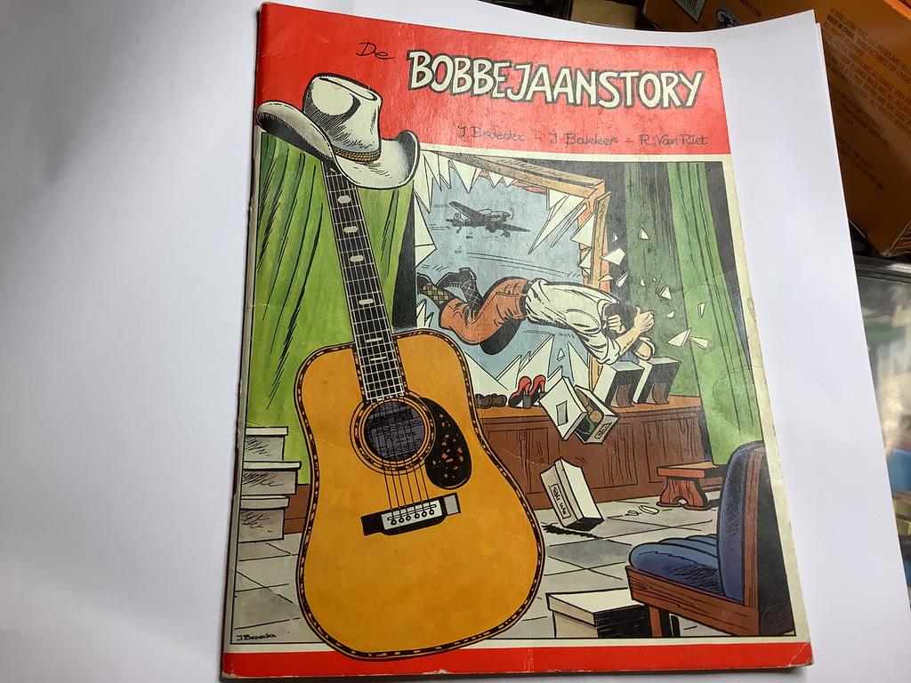Bobbejaanstory stripboek. GESIGNEERD, Boeken, Ophalen of Verzenden, Gelezen